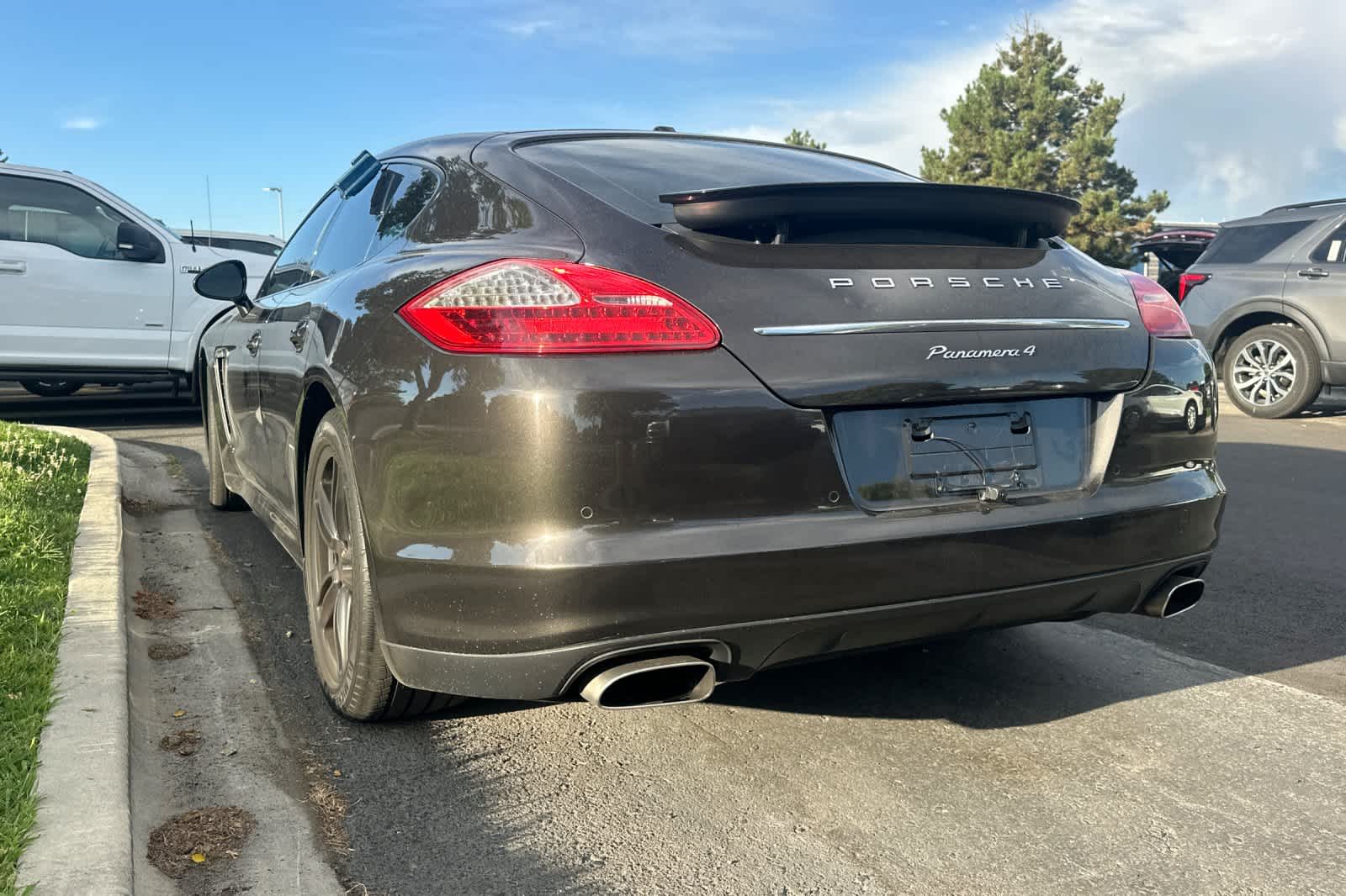 Thumbnail: 2012 Porsche Panamera - 3