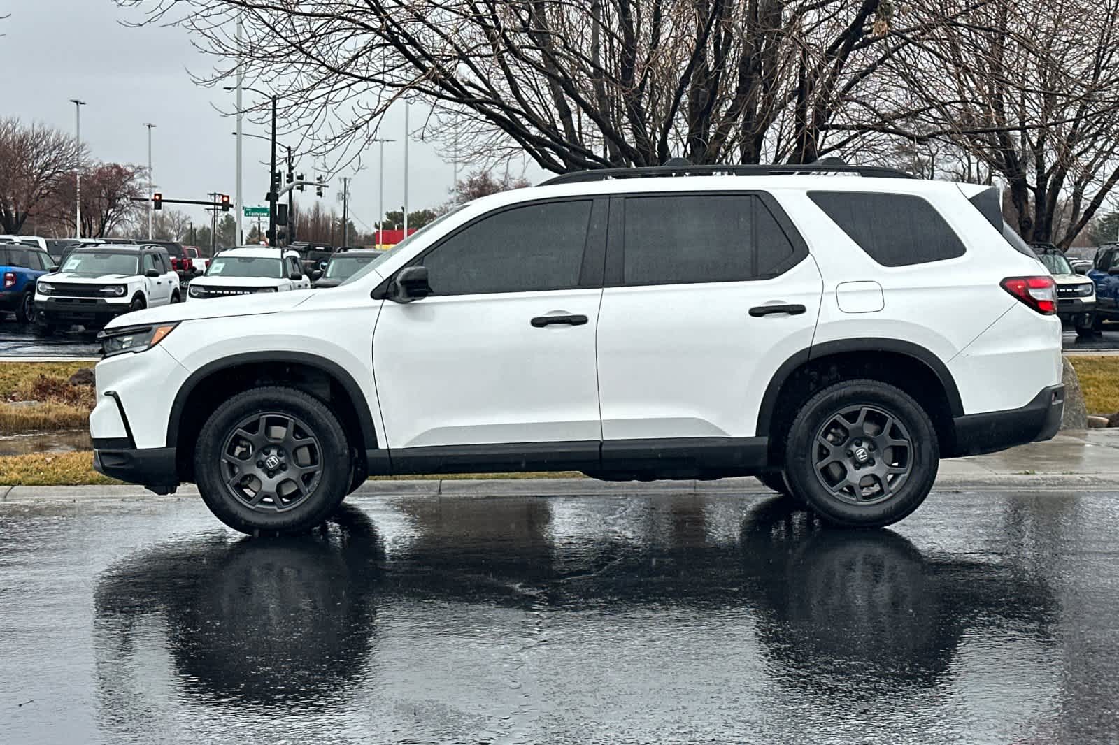 Thumbnail: 2023 Honda Pilot - 5