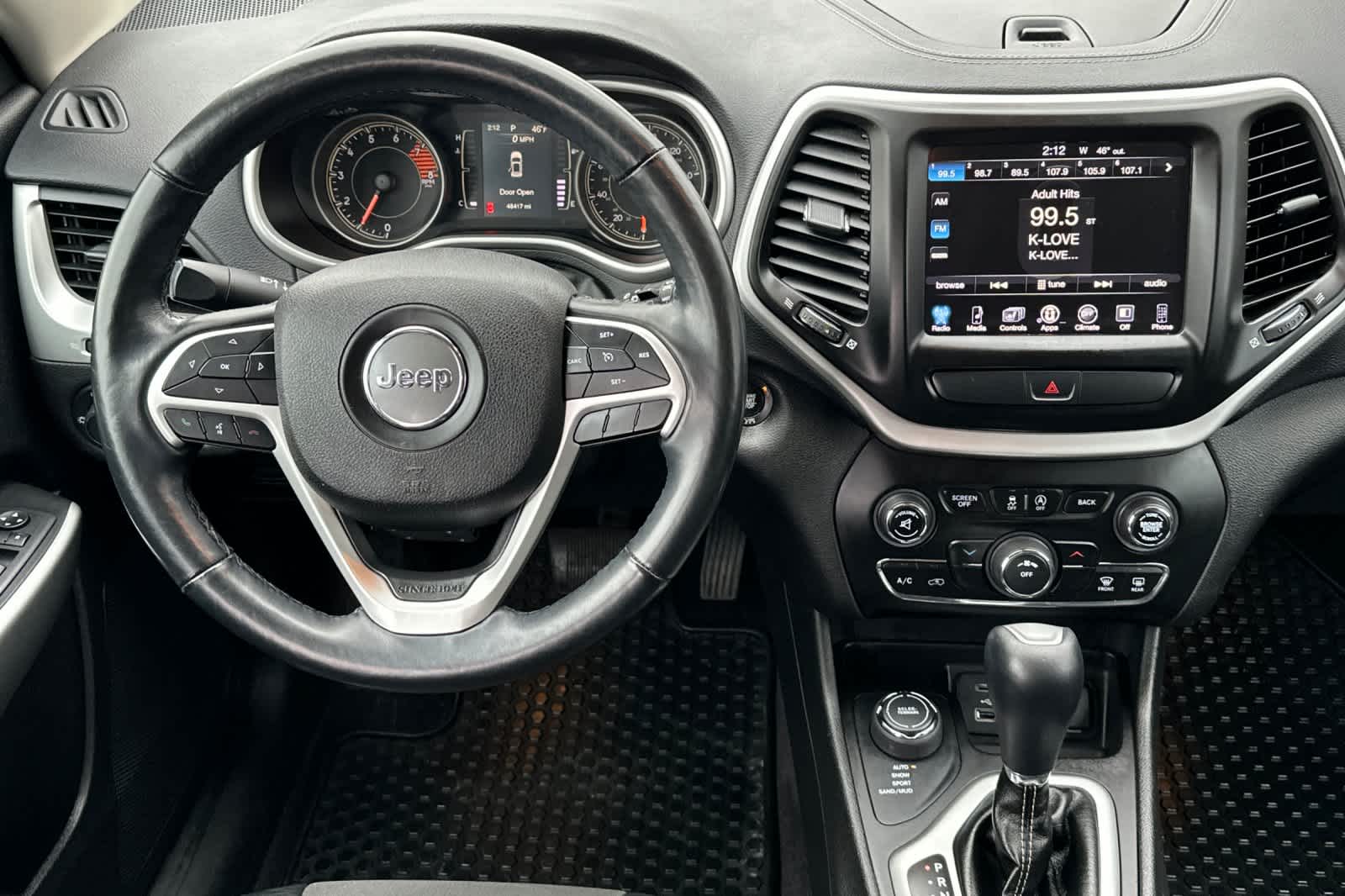 Thumbnail: 2018 Jeep Cherokee - 14