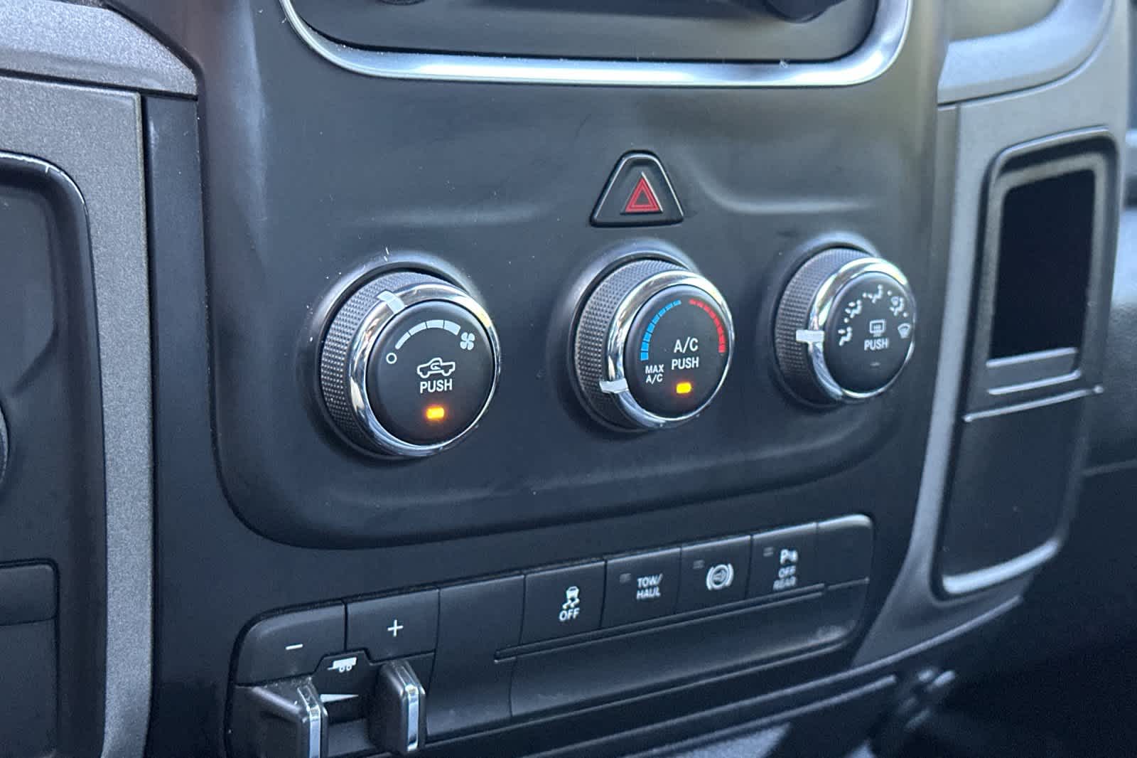 Thumbnail: 2016 RAM 3500 - 19