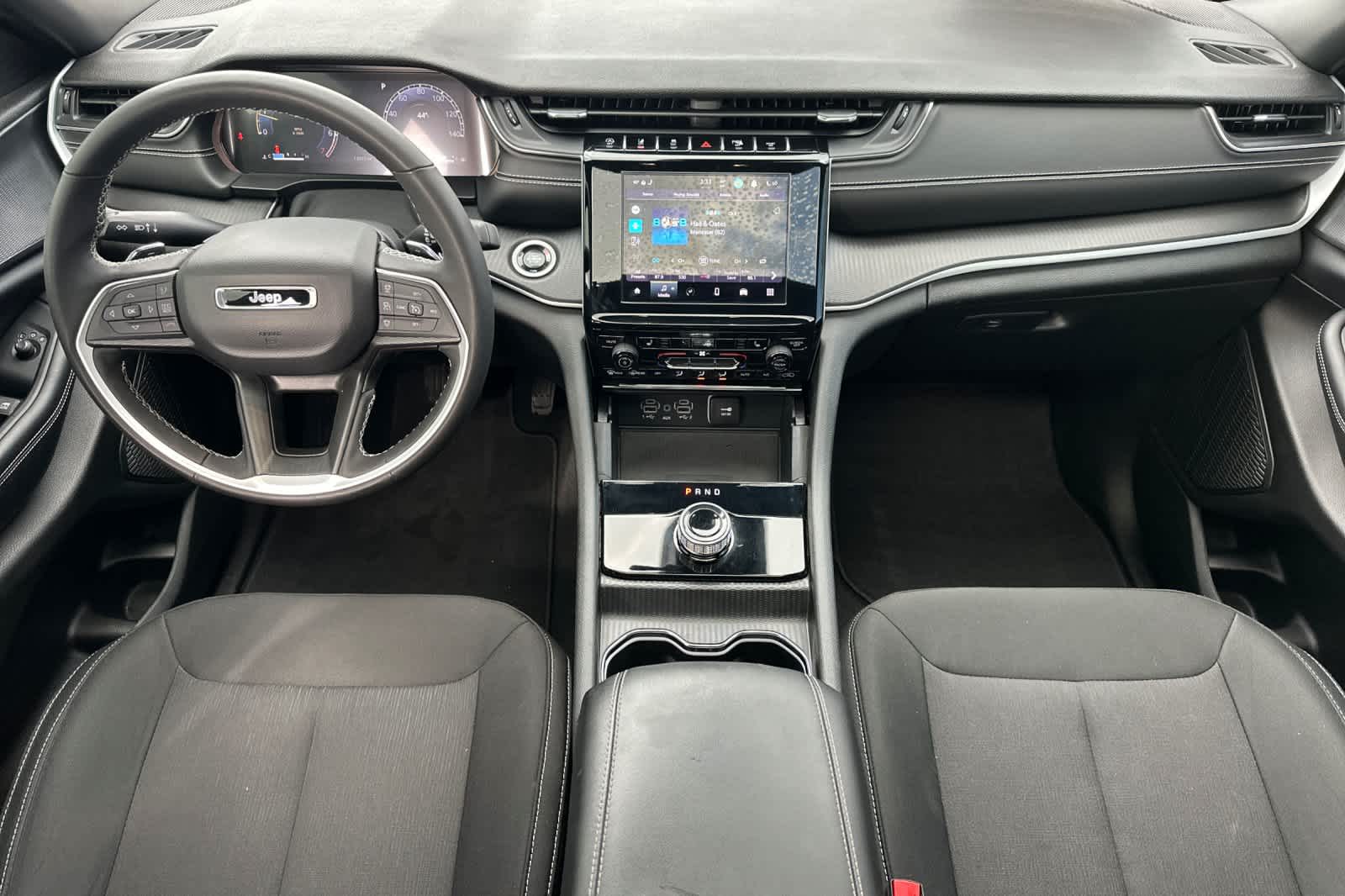 Thumbnail: 2025 Jeep Grand Cherokee - 3