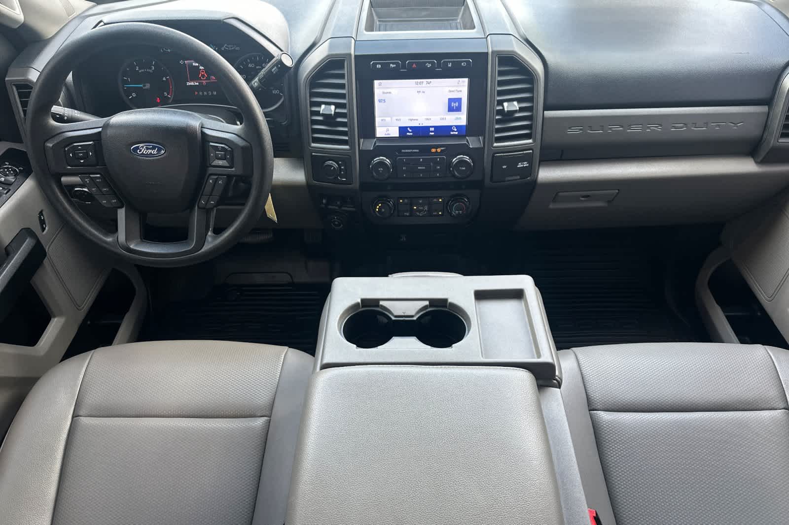 2021 Ford F-450 photo 3