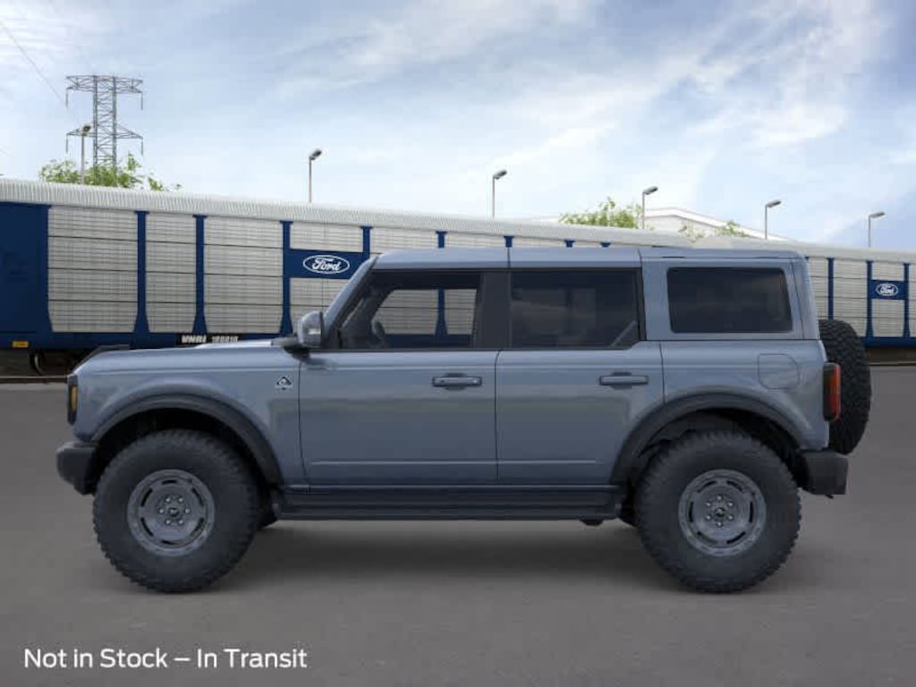 New 2025 Ford Bronco Outer Banks SUV