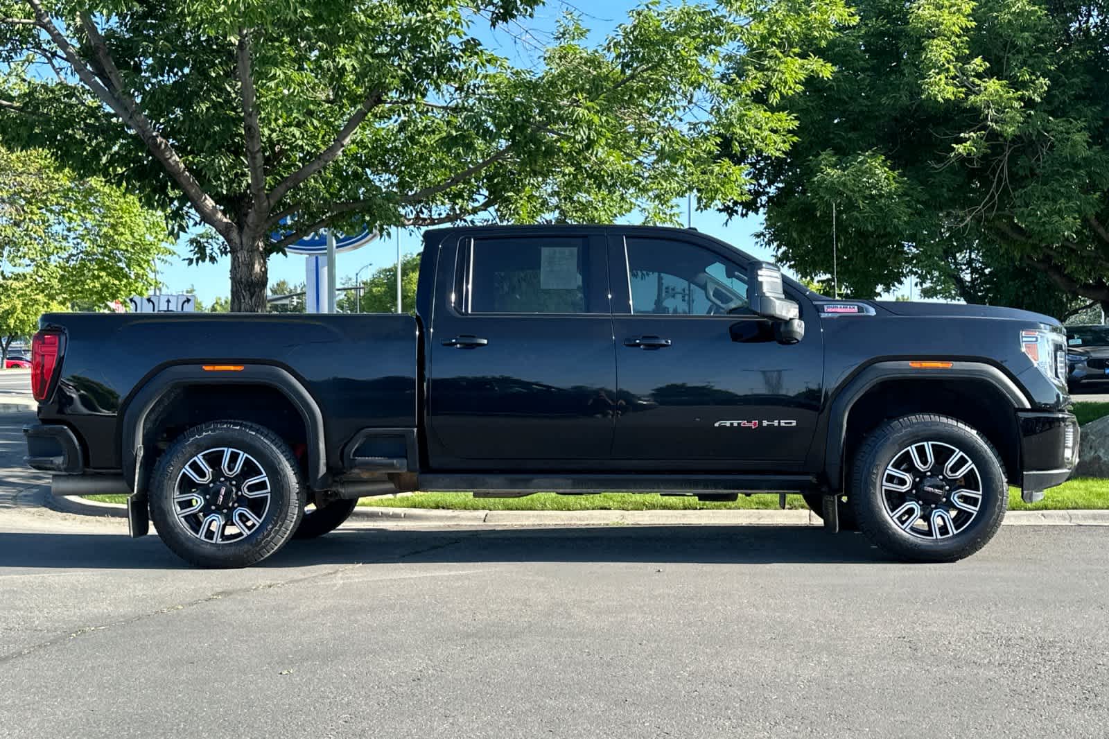Thumbnail: 2023 GMC Sierra 3500 - 8