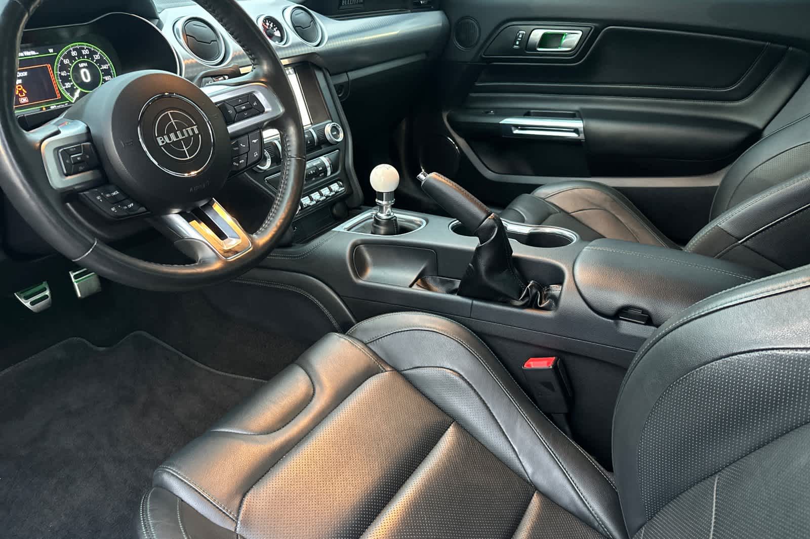 Thumbnail: 2019 Ford Mustang - 11