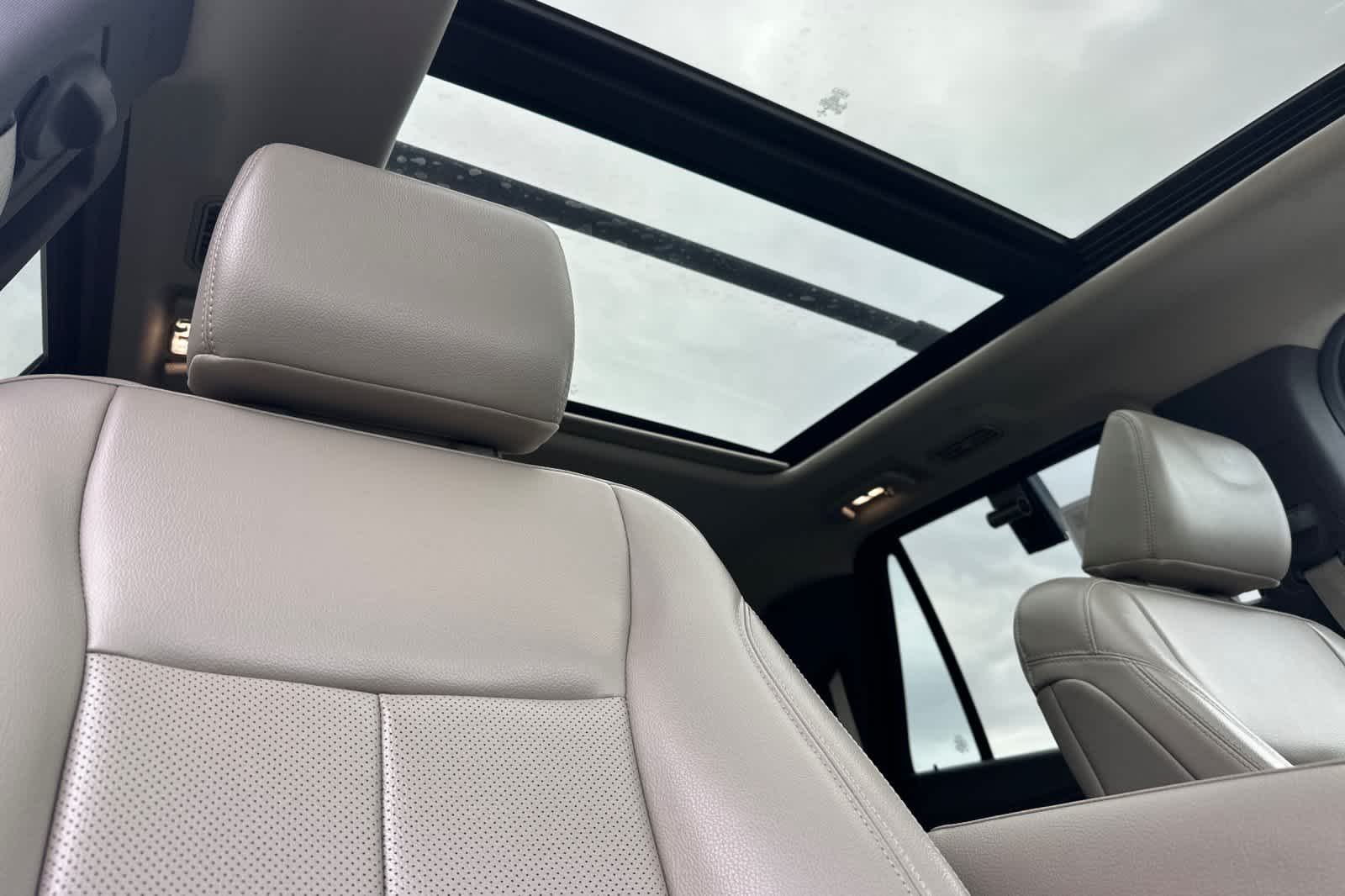 Thumbnail: 2021 Ford Expedition - 18