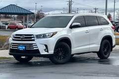 2019 Toyota Highlander Limited Platinum V6 SUV