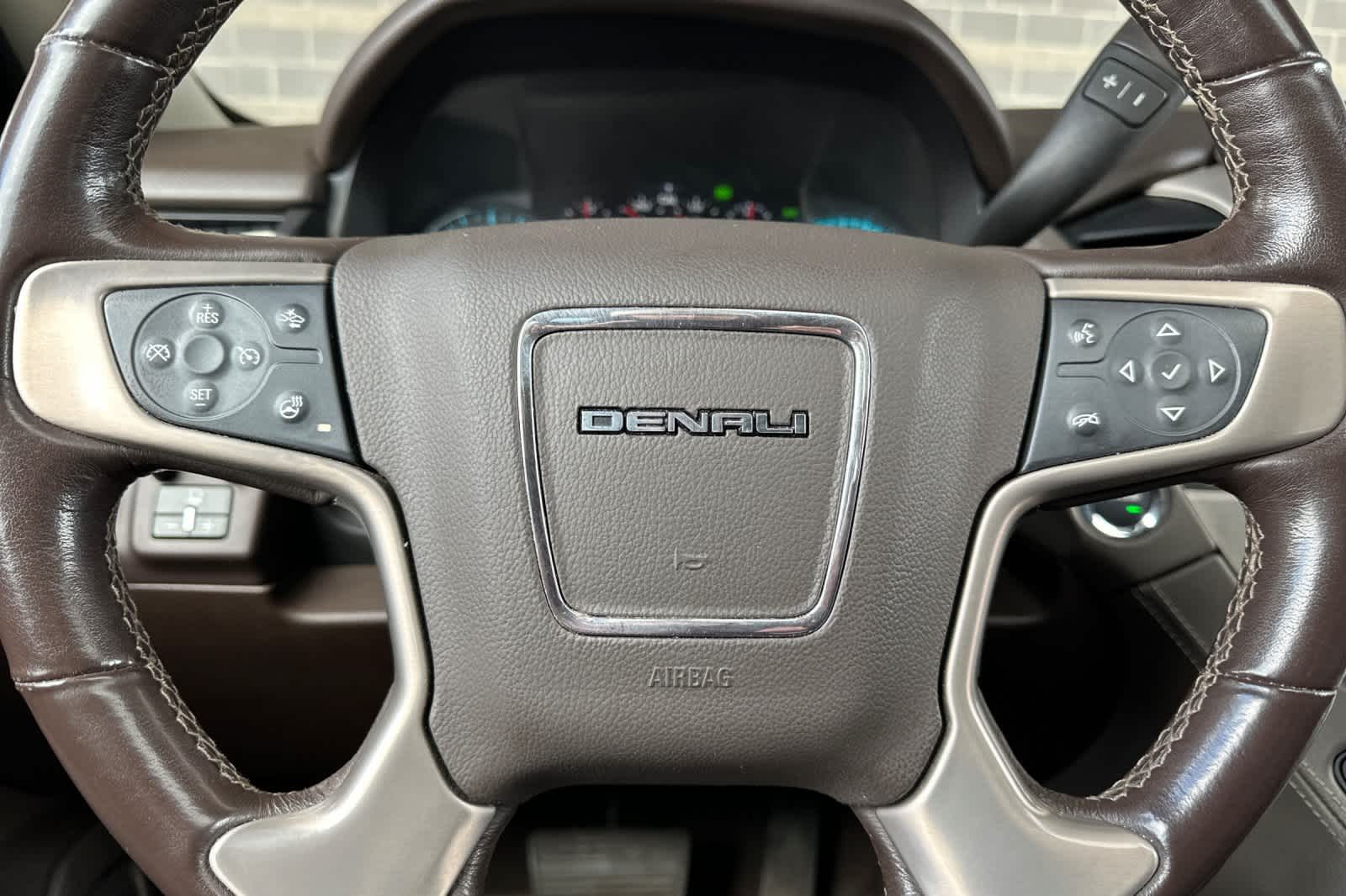 Thumbnail: 2020 GMC Yukon - 26