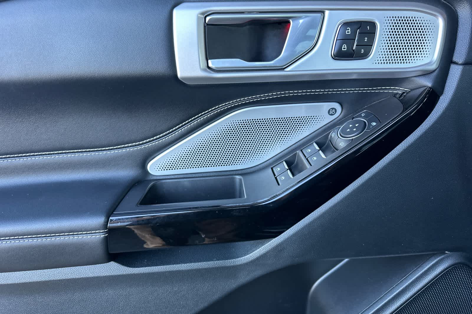 Thumbnail: 2023 Ford Explorer - 12