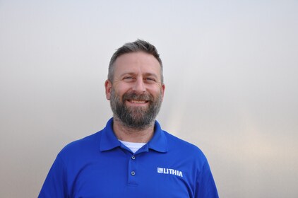 Staff member Eric Jacobson from ID_49932f4e0735