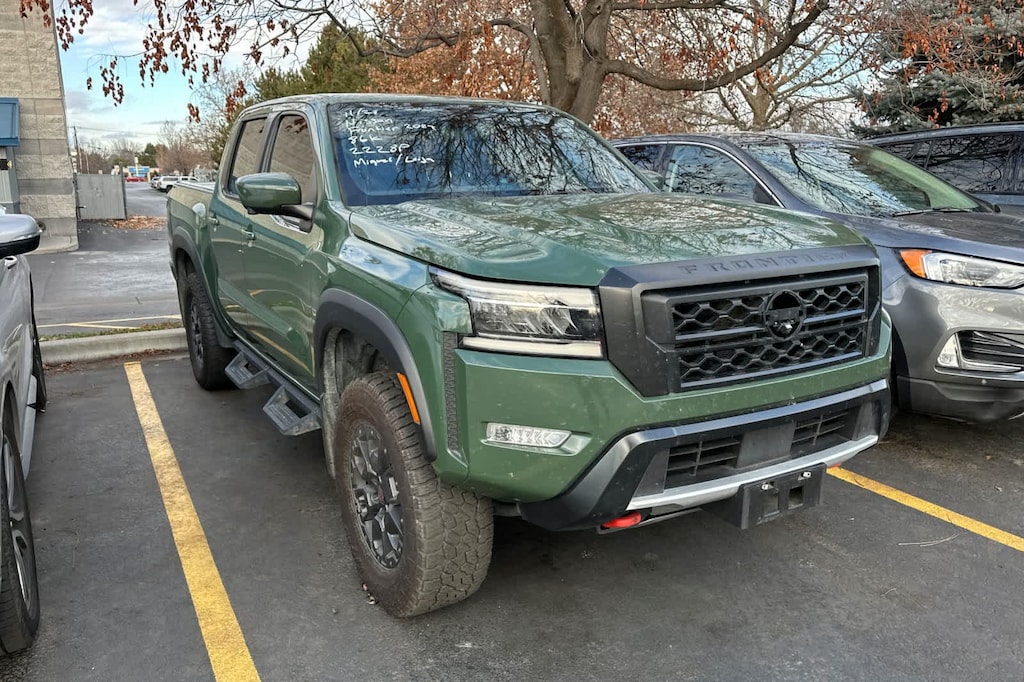 Used 2022 Nissan Frontier PRO-4X Truck Crew Cab