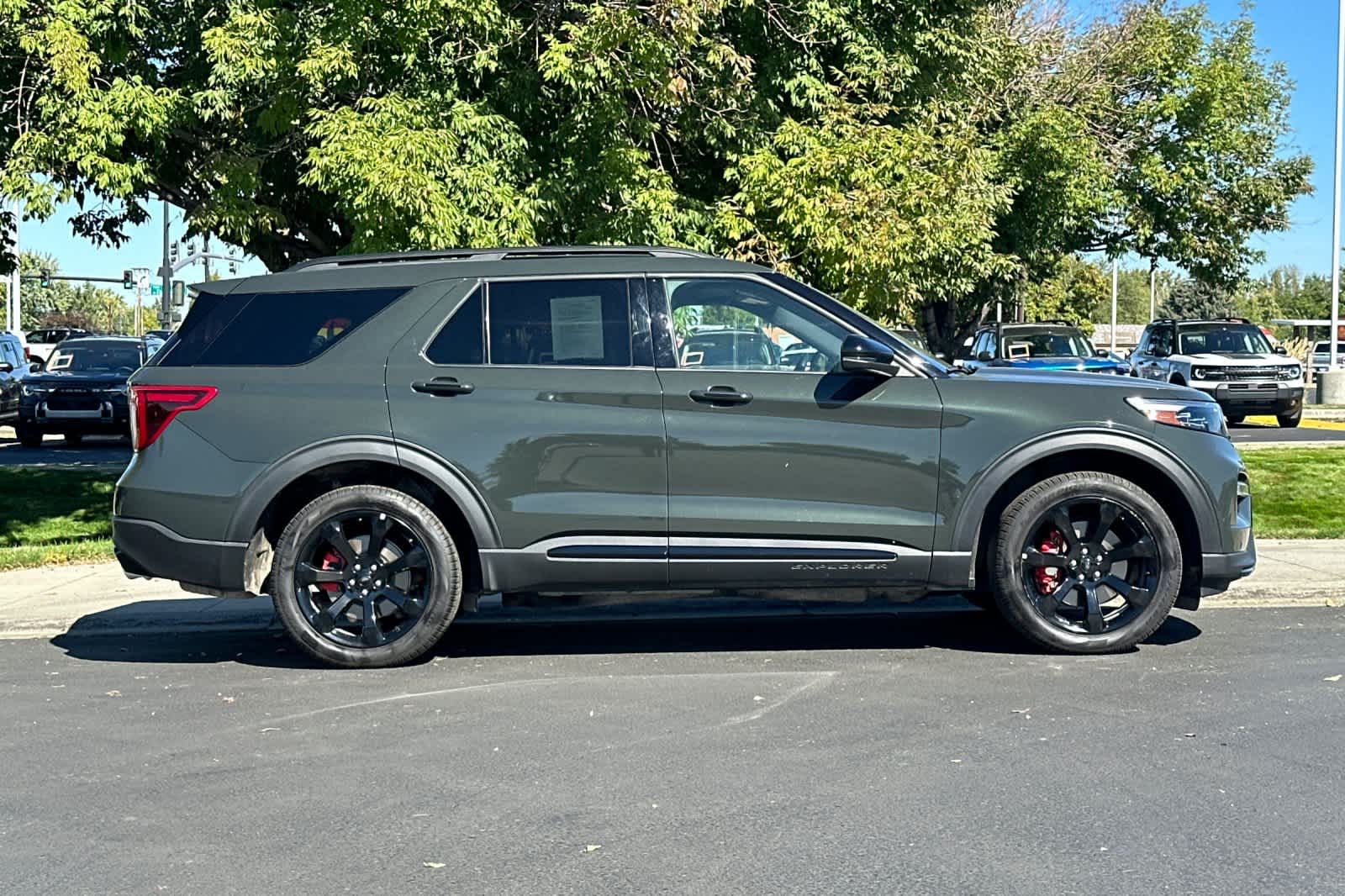 Thumbnail: 2023 Ford Explorer - 8