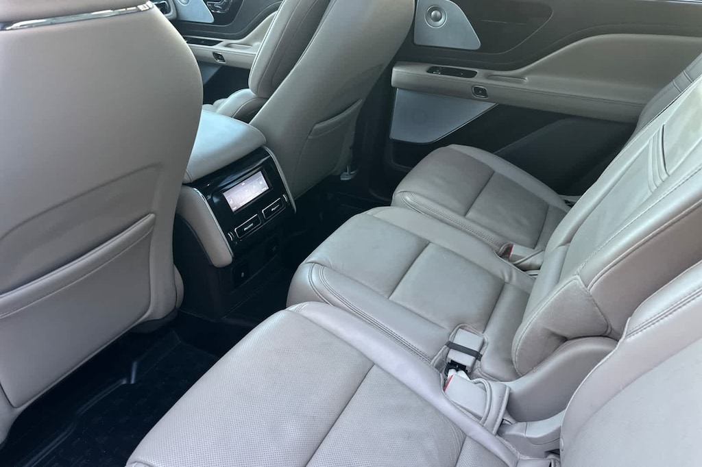 Used 2022 Lincoln Aviator Reserve SUV