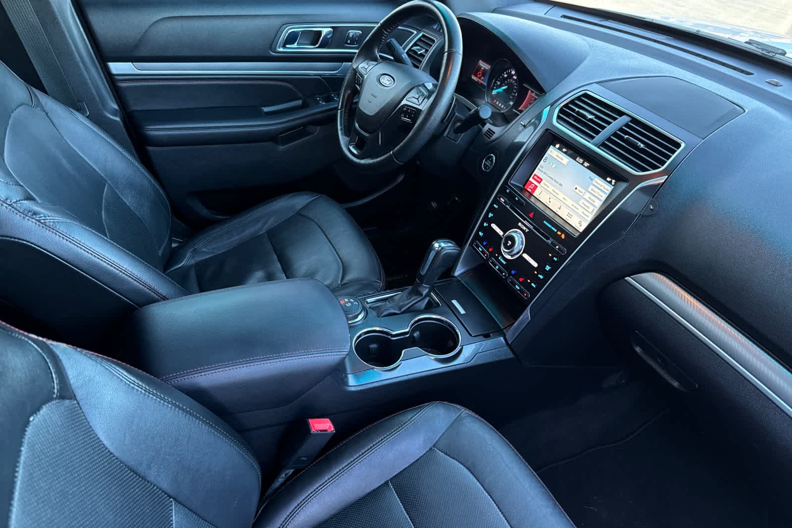 Thumbnail: 2017 Ford Explorer - 17