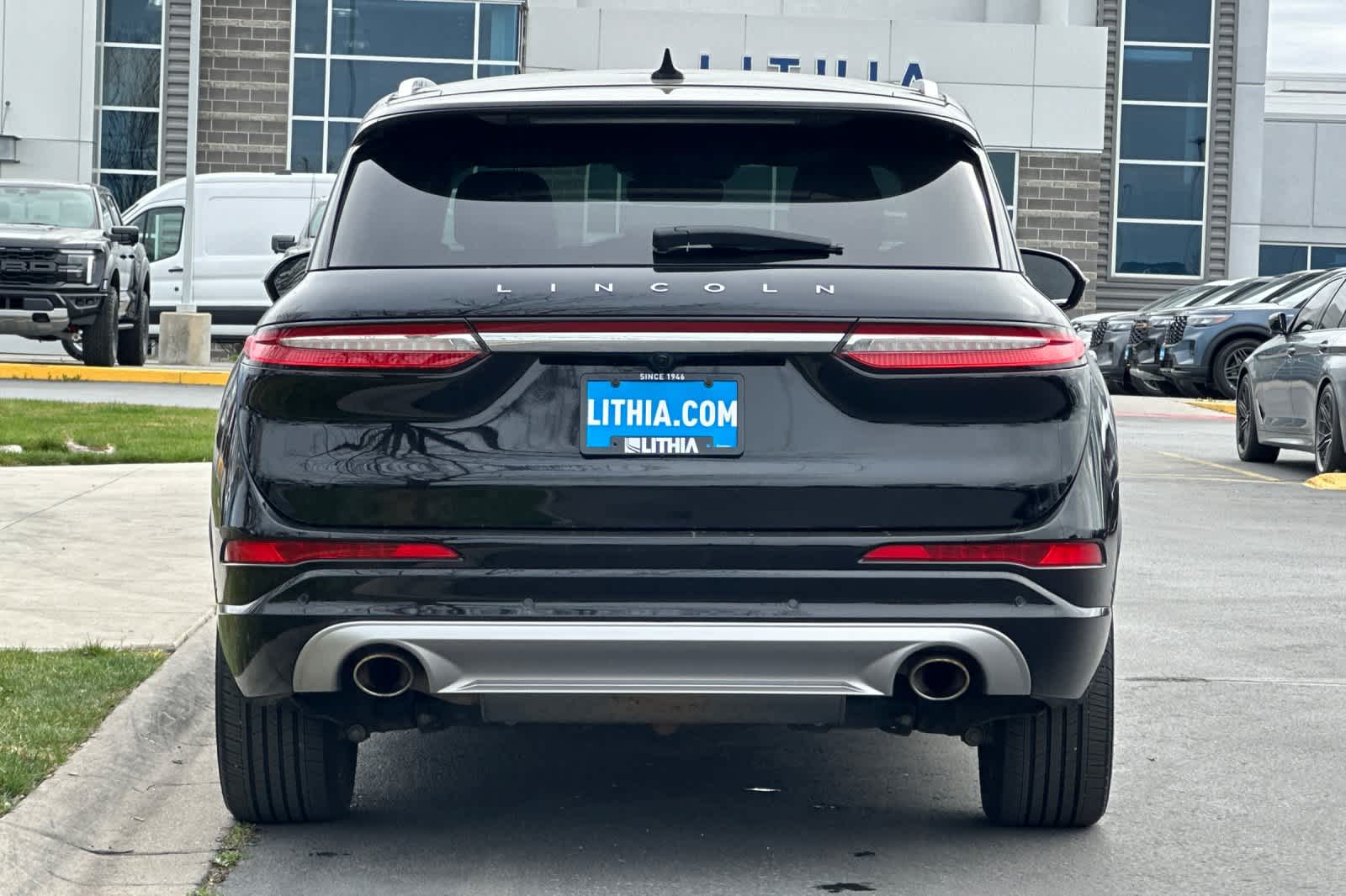 Thumbnail: 2022 Lincoln Corsair - 7