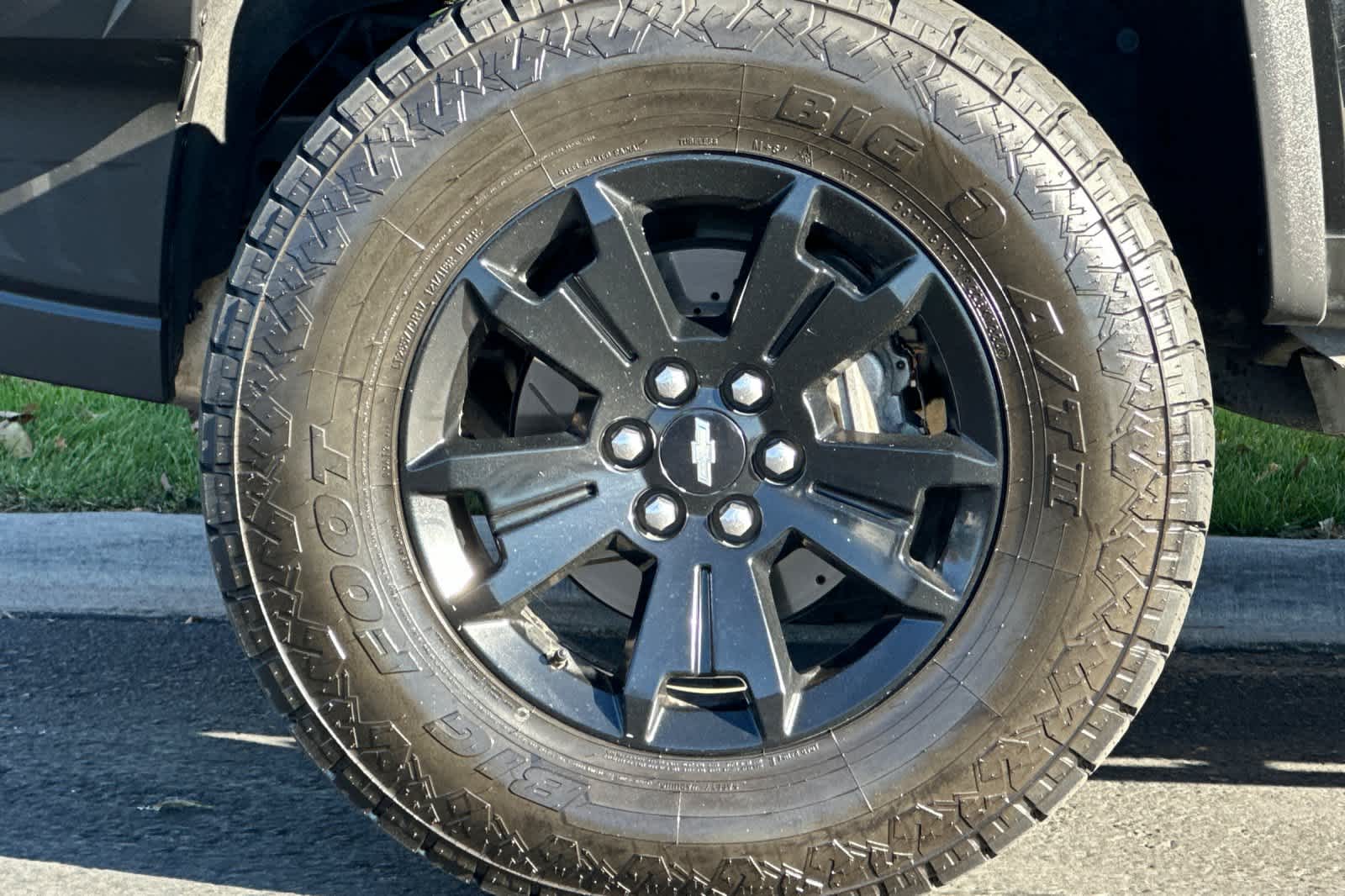 Thumbnail: 2018 Chevrolet Colorado - 25