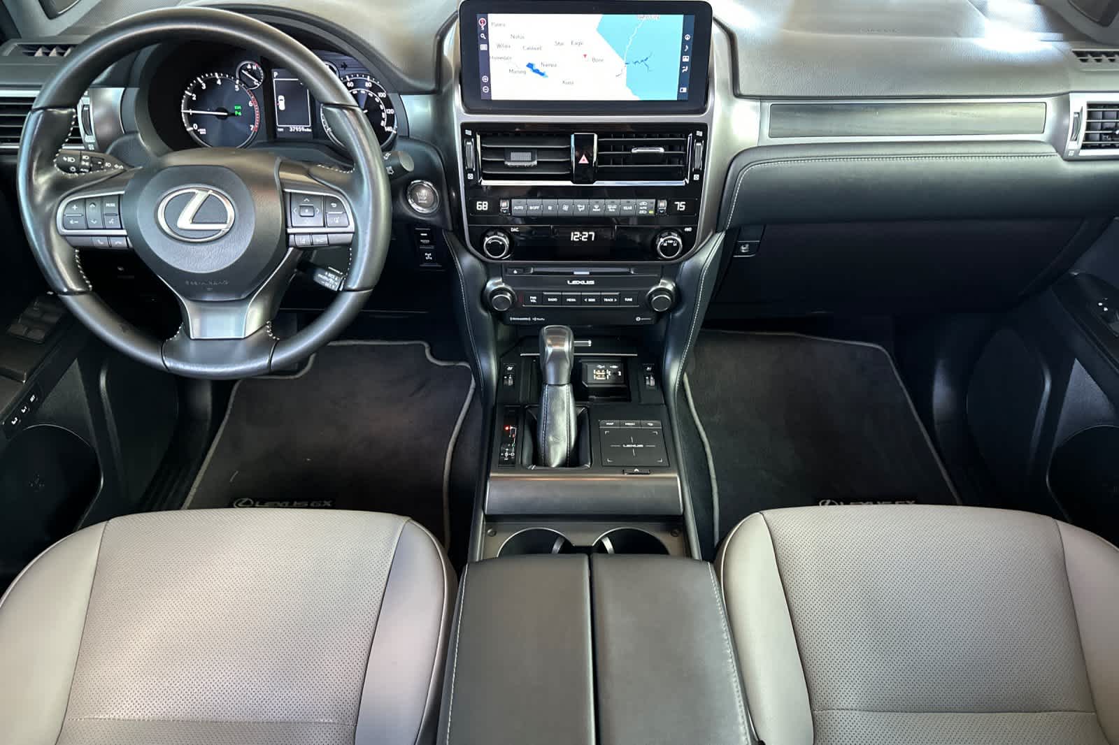 Thumbnail: 2023 Lexus GX - 3
