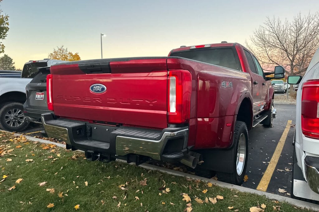 Used 2025 Ford F-450 F-450 XLT Truck Crew Cab