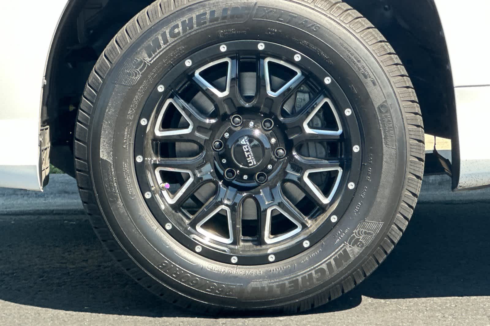 Thumbnail: 2019 Lexus GX - 27