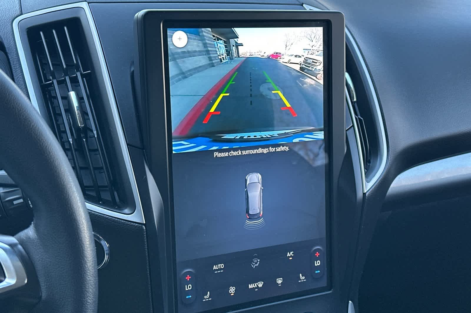 Thumbnail: 2024 Ford Edge - 19