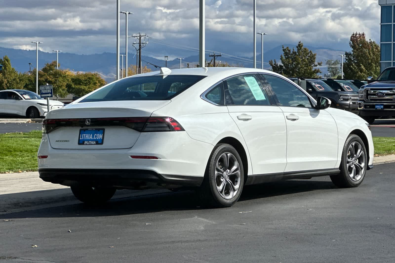 2023 Honda Accord EX photo 2