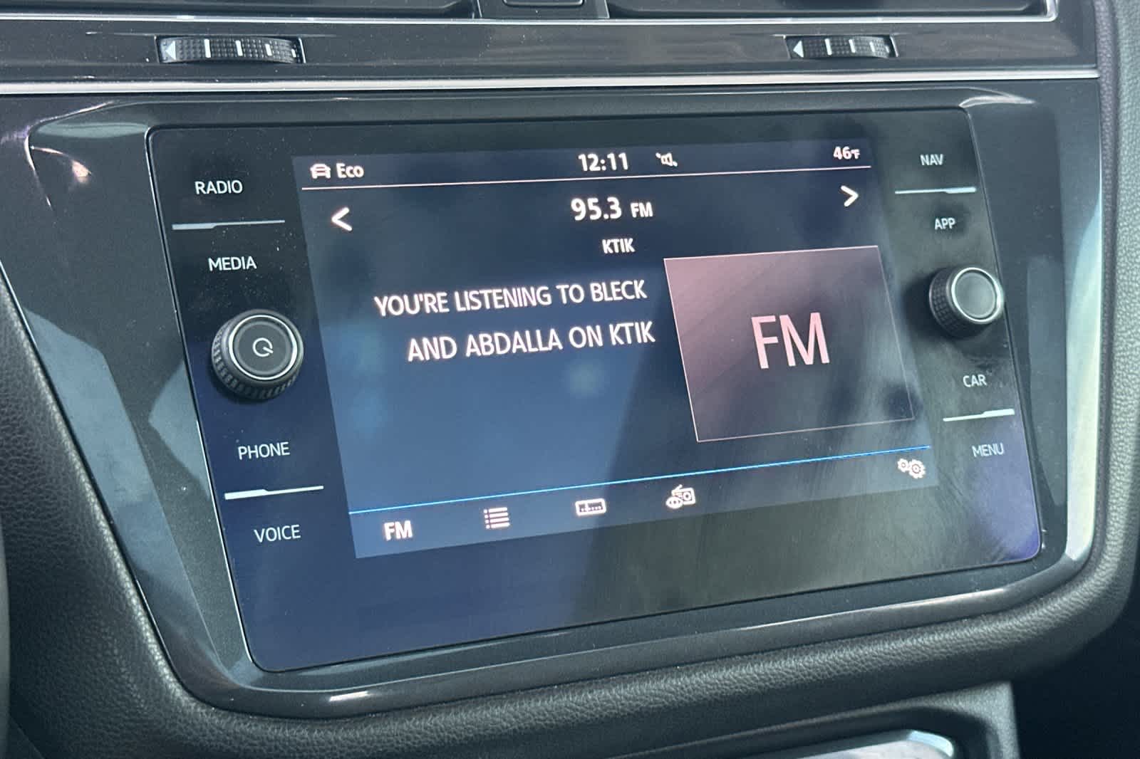 Thumbnail: 2018 Volkswagen Tiguan - 19