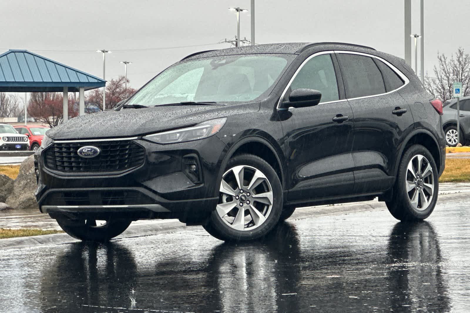 Thumbnail: 2025 Ford Escape - 1
