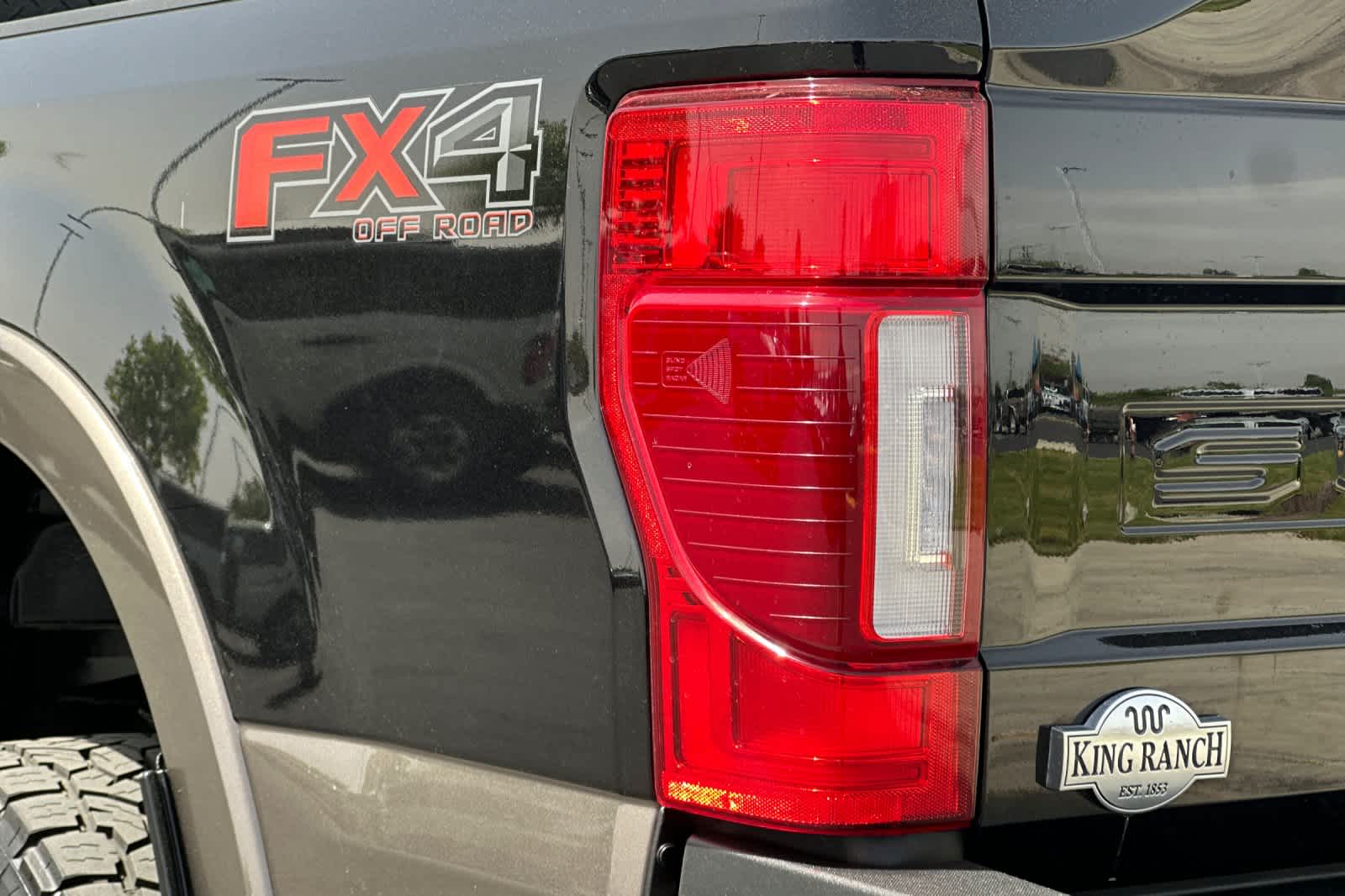 Thumbnail: 2022 Ford F-350 - 27