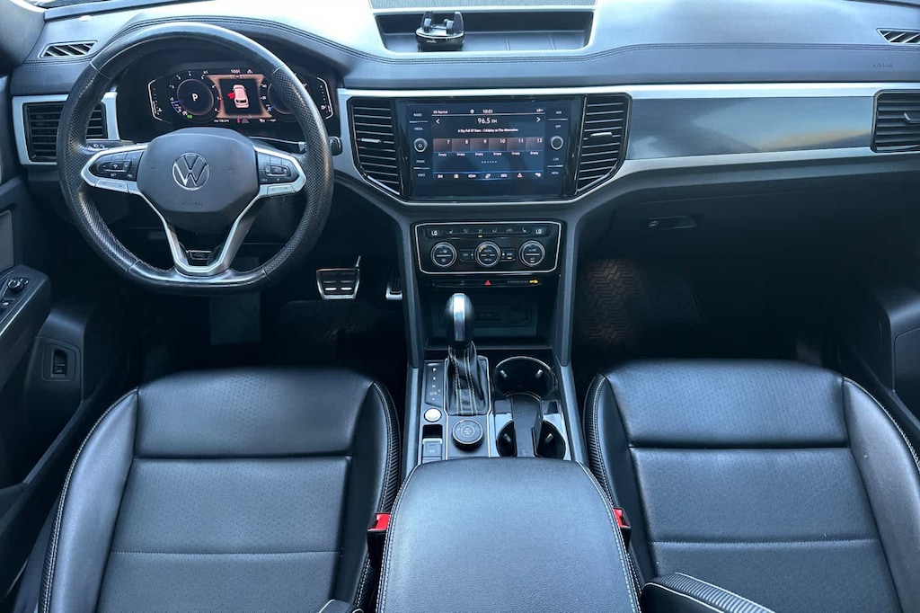 Used 2022 Volkswagen Atlas Cross Sport 2.0T SEL R-Line SUV