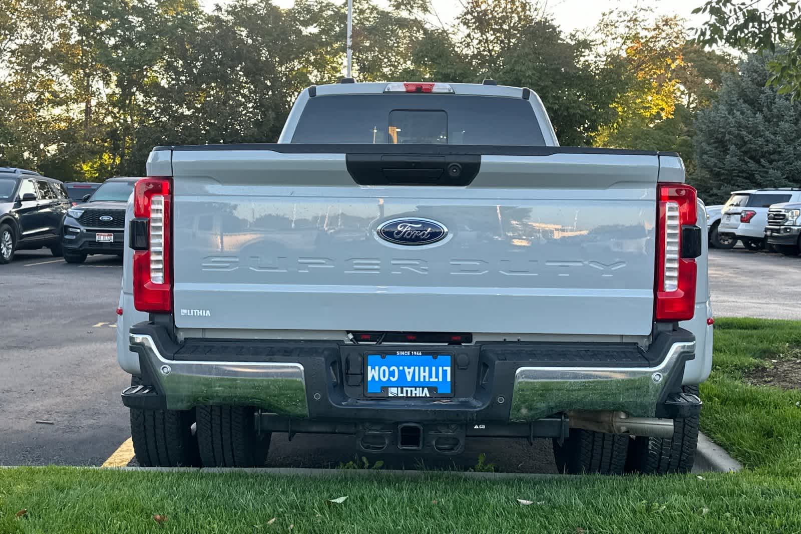 2025 Ford F-350 XLT photo 4