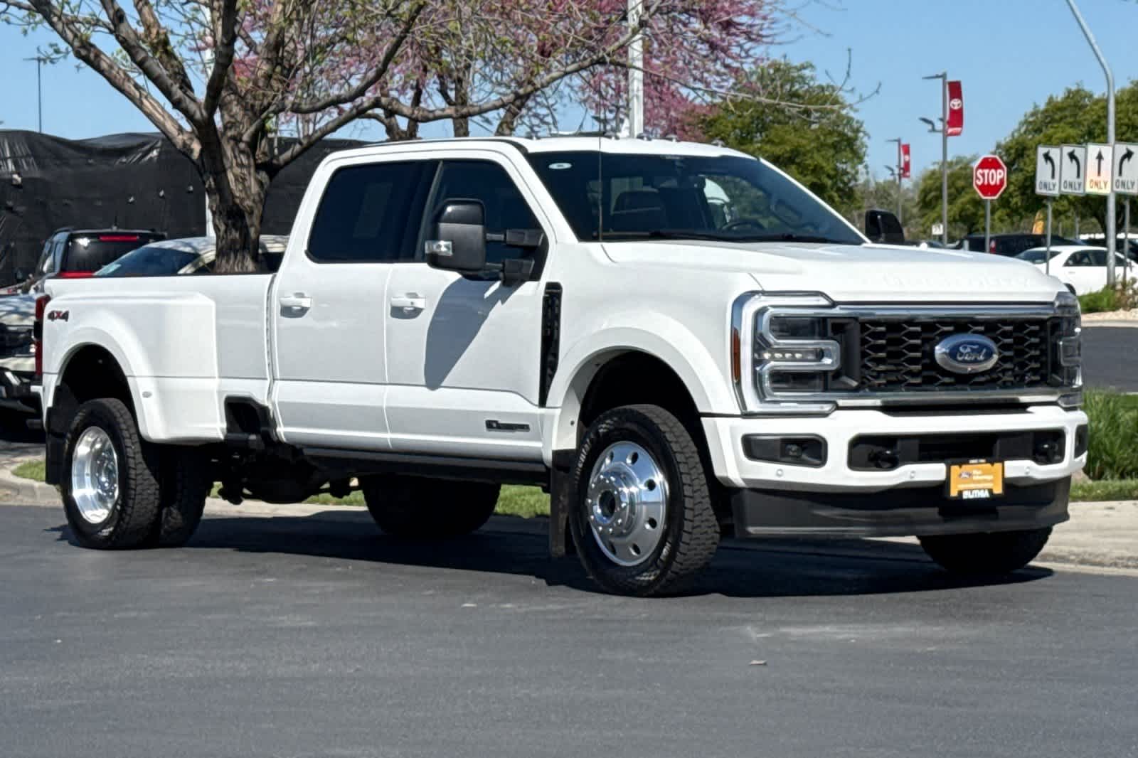 Thumbnail: 2025 Ford F-450 - 9