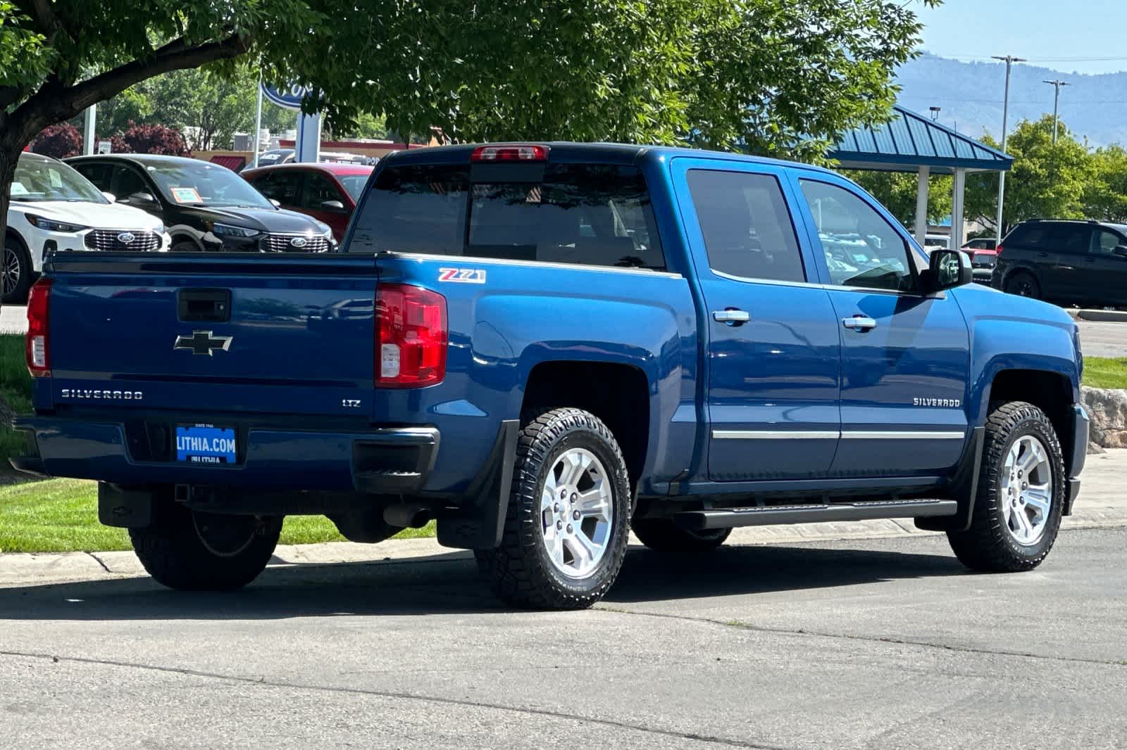 Used 2017 Chevrolet Silverado 1500 1LZ with VIN 3GCUKSEJ1HG144317 for sale in Boise, ID