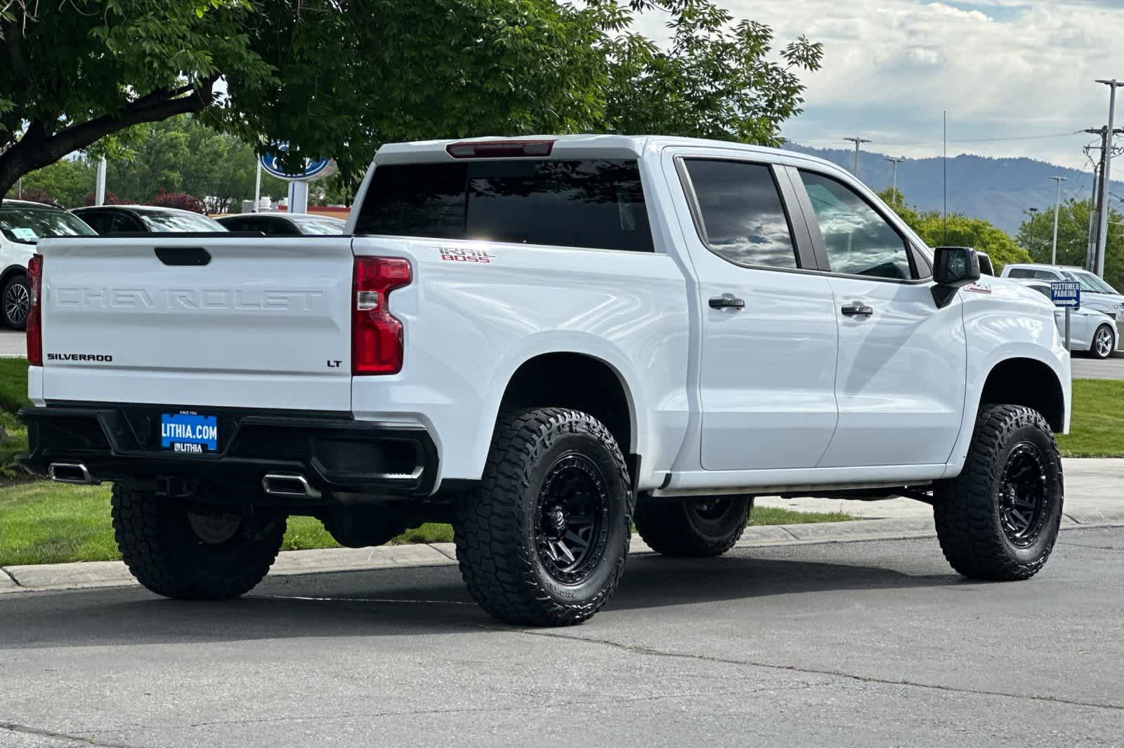 Used 2021 Chevrolet Silverado 1500 LT Trail Boss with VIN 1GCPYFED3MZ272548 for sale in Boise, ID