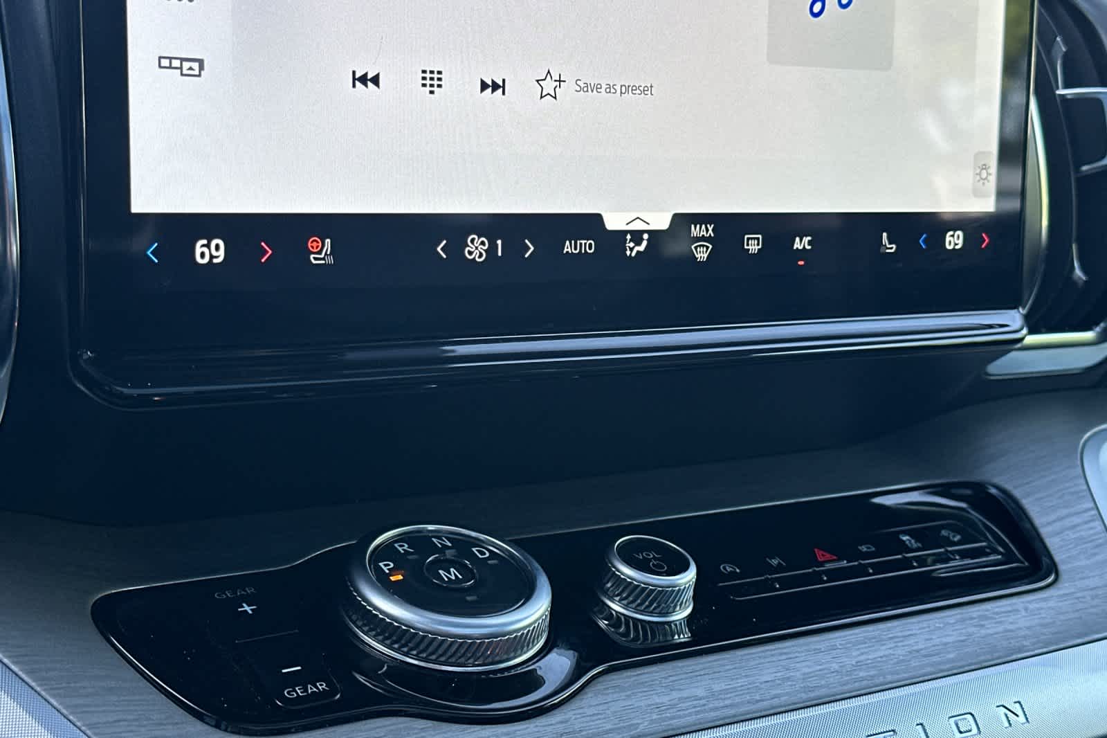 Thumbnail: 2025 Ford Expedition MAX - 22