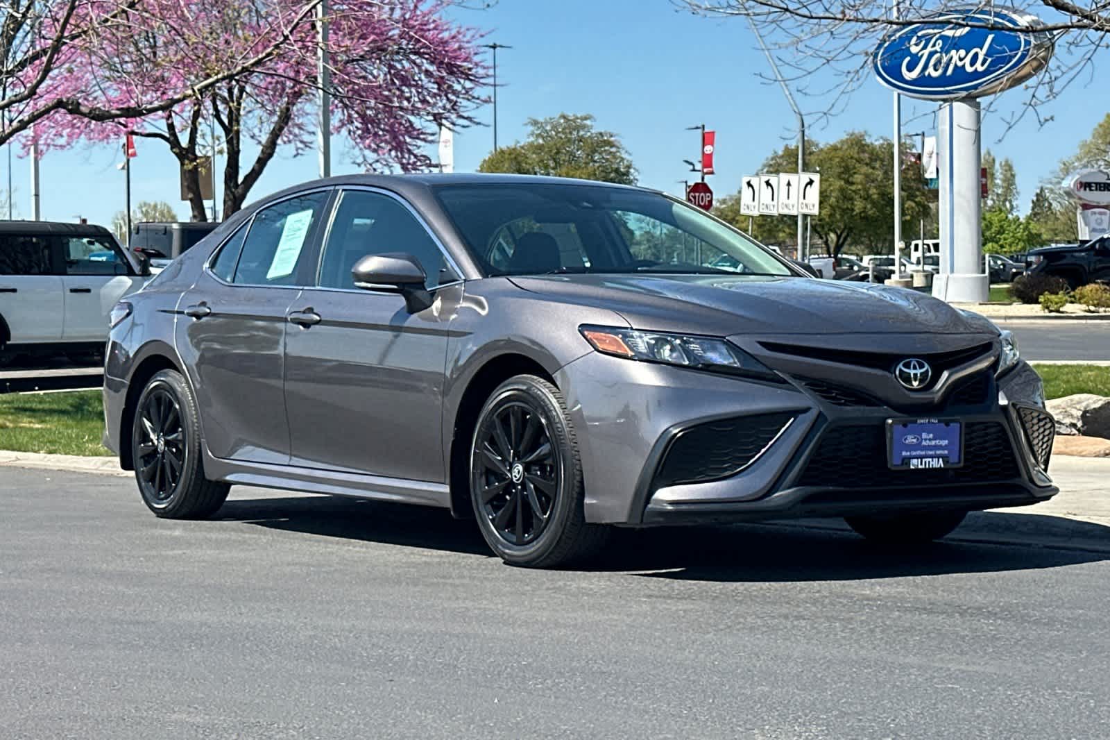 Thumbnail: 2024 Toyota Camry - 9