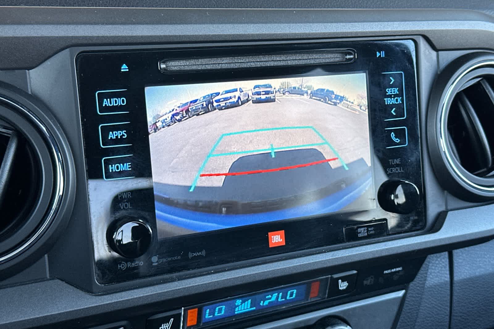 Thumbnail: 2019 Toyota Tacoma - 18