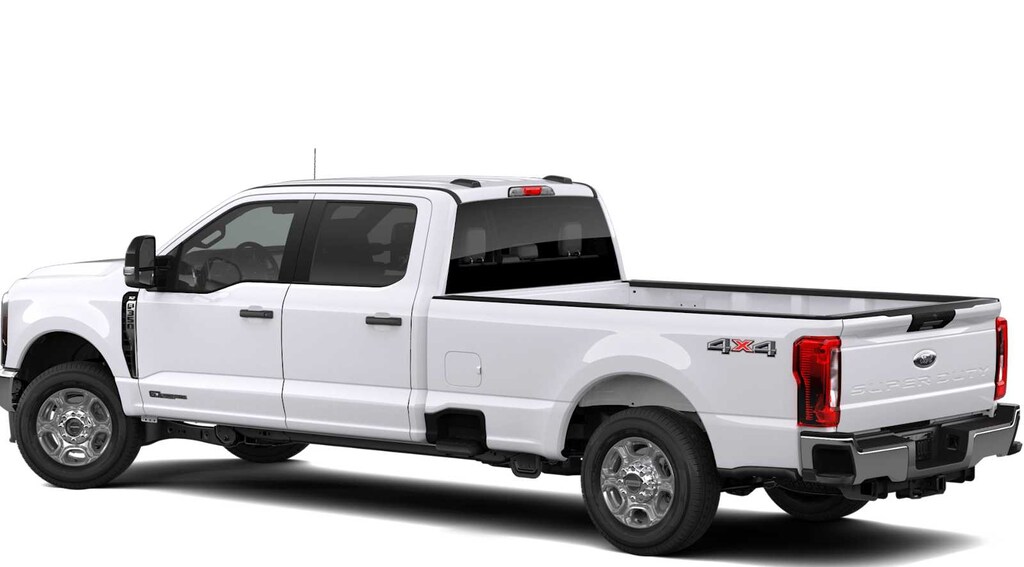 New 2026 Ford F-350 F-350 XLT Truck Crew Cab