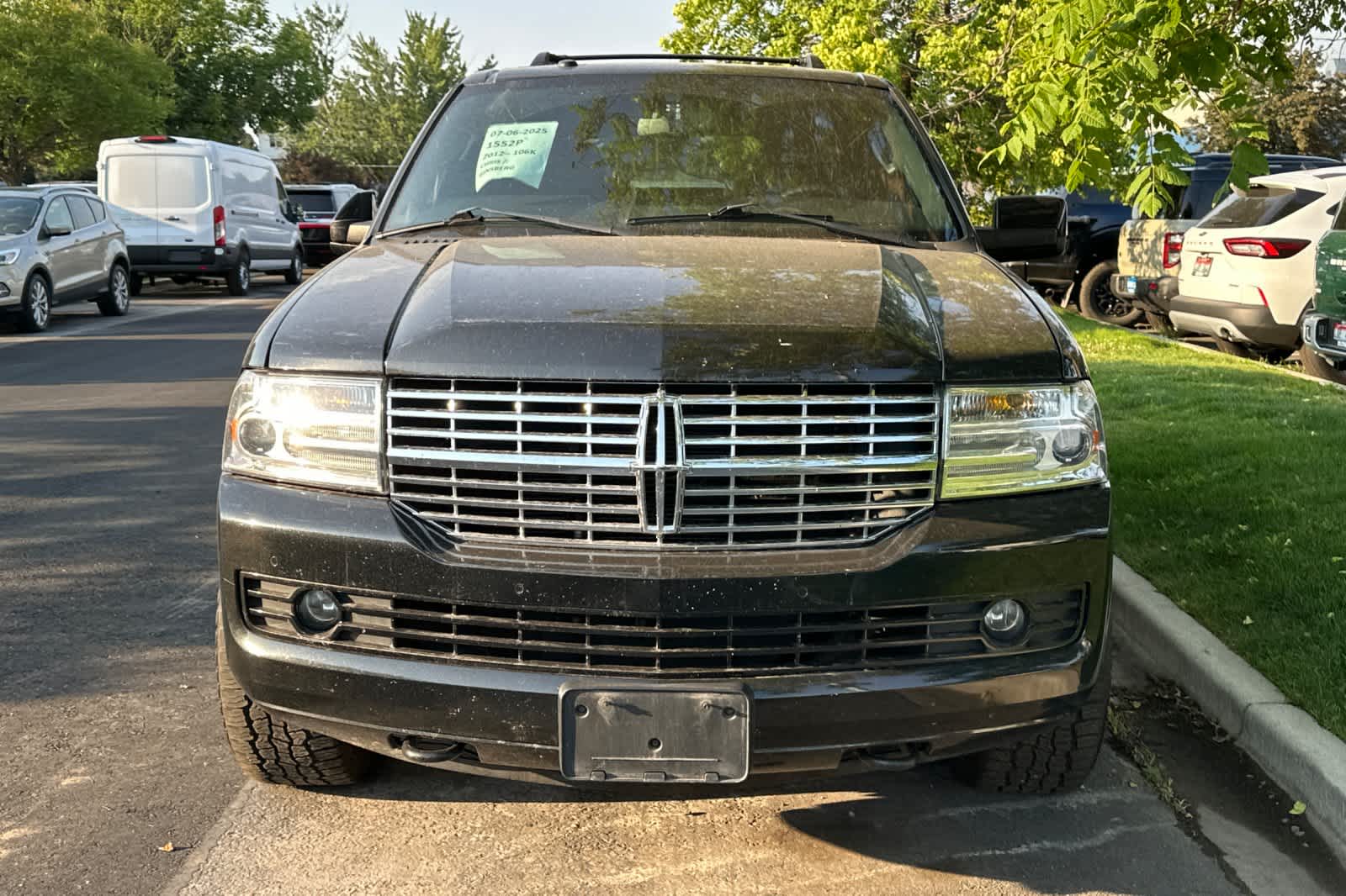 Thumbnail: 2012 Lincoln Navigator L - 5