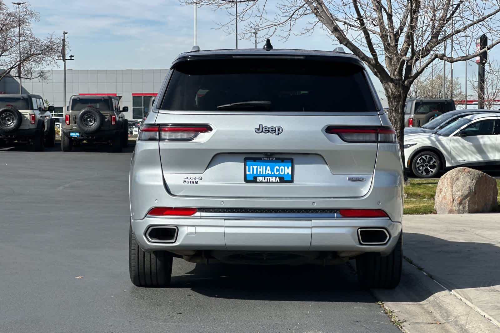 Thumbnail: 2023 Jeep Grand Cherokee - 6