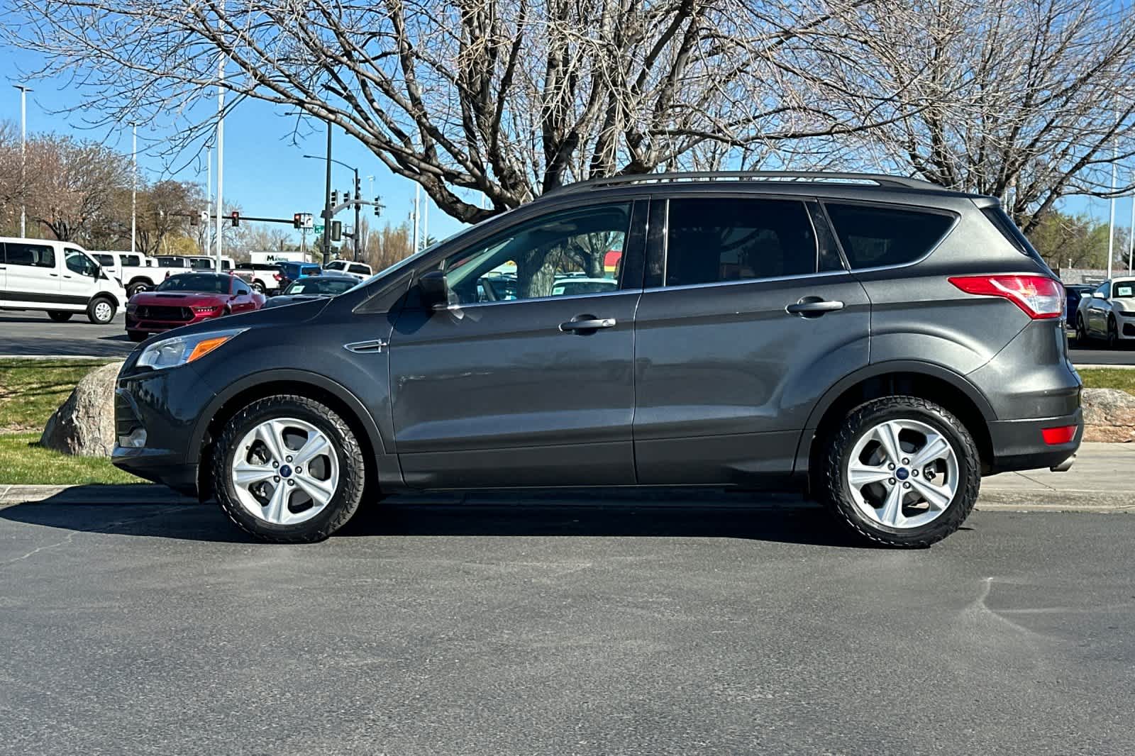 Thumbnail: 2016 Ford Escape - 5