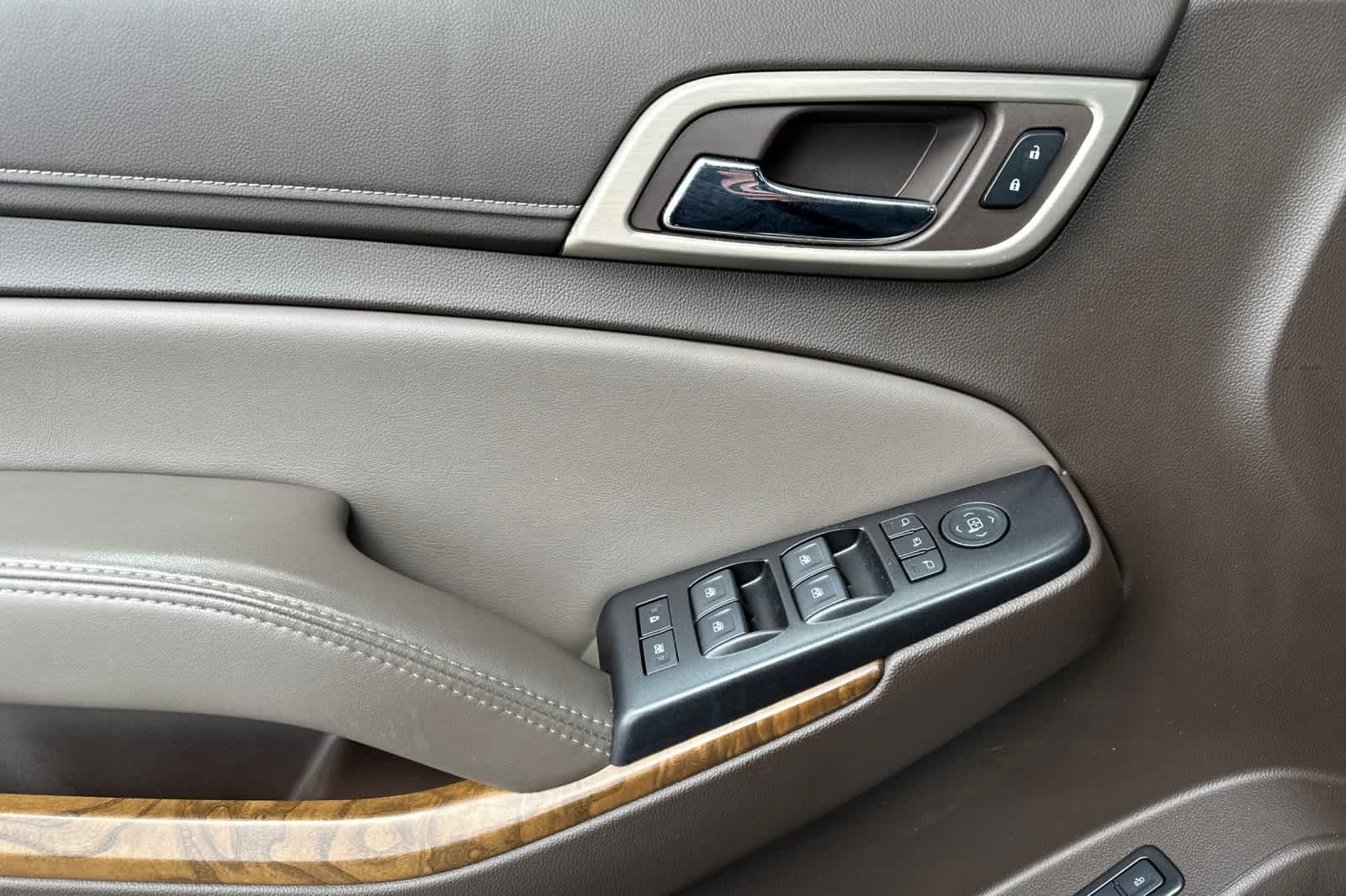 Thumbnail: 2020 GMC Yukon - 12