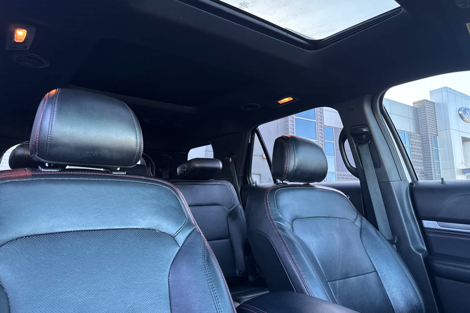 Thumbnail: 2017 Ford Explorer - 18