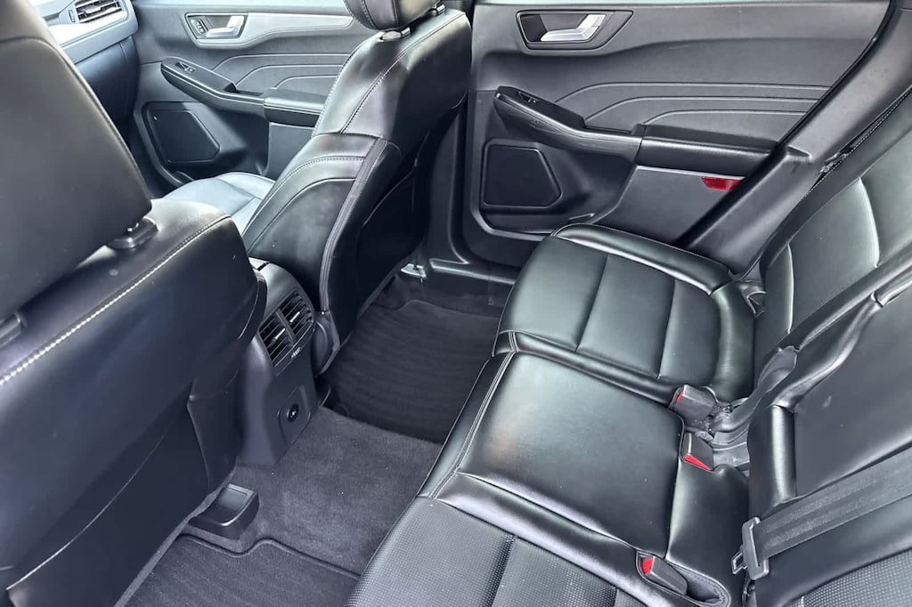 Certified 2025 Ford Escape Platinum SUV