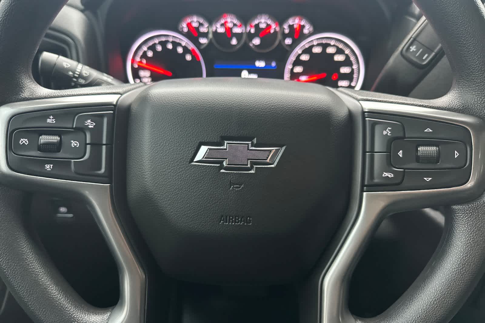 Thumbnail: 2022 Chevrolet Silverado 1500 - 19