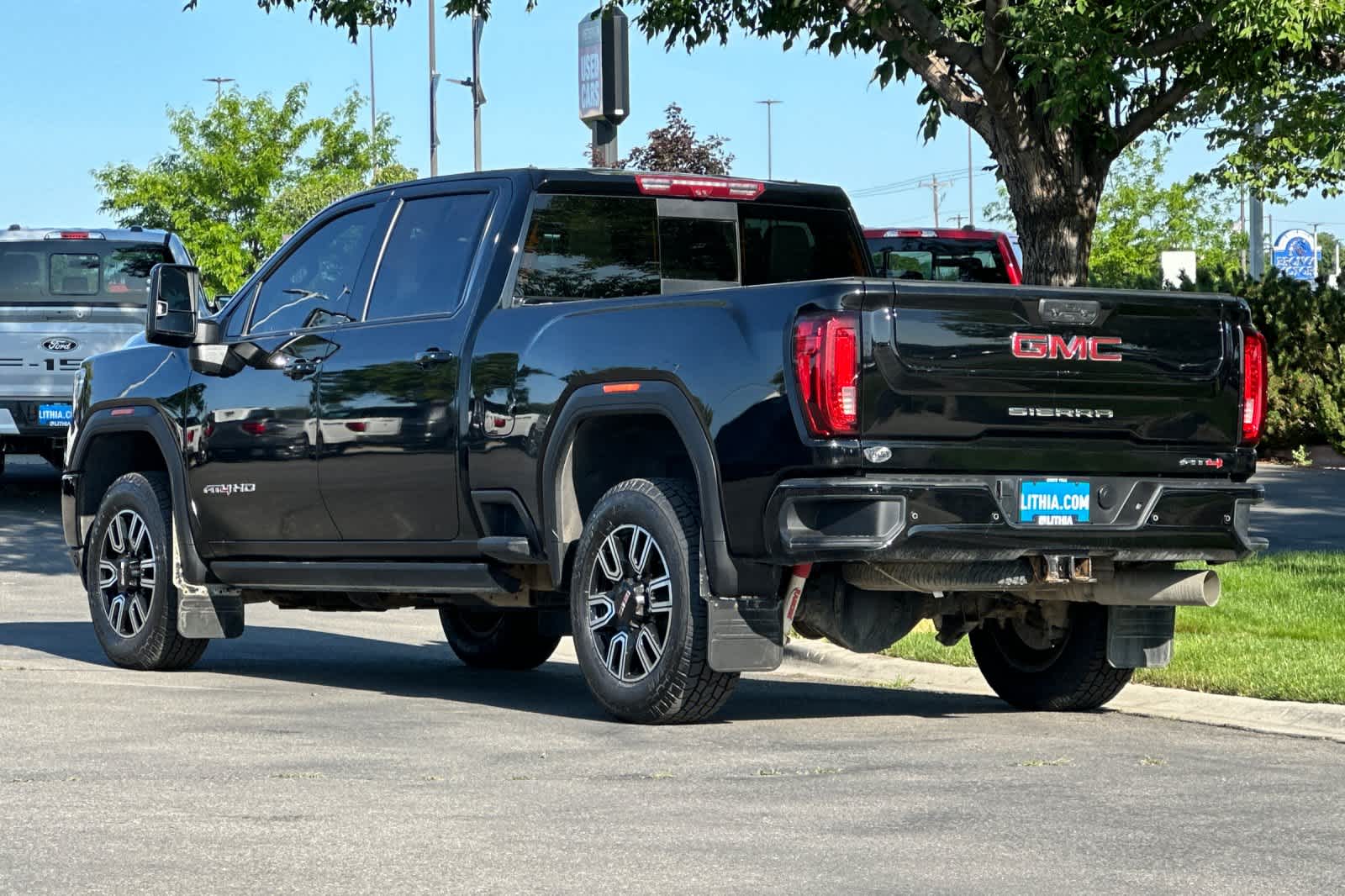 Thumbnail: 2023 GMC Sierra 3500 - 6