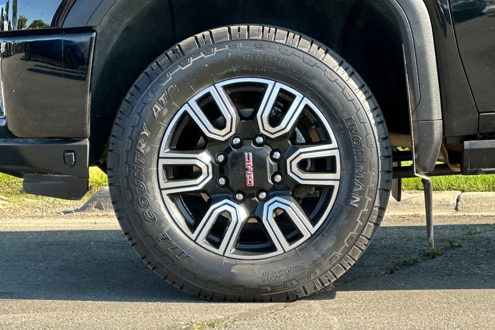 Thumbnail: 2023 GMC Sierra 3500 - 26