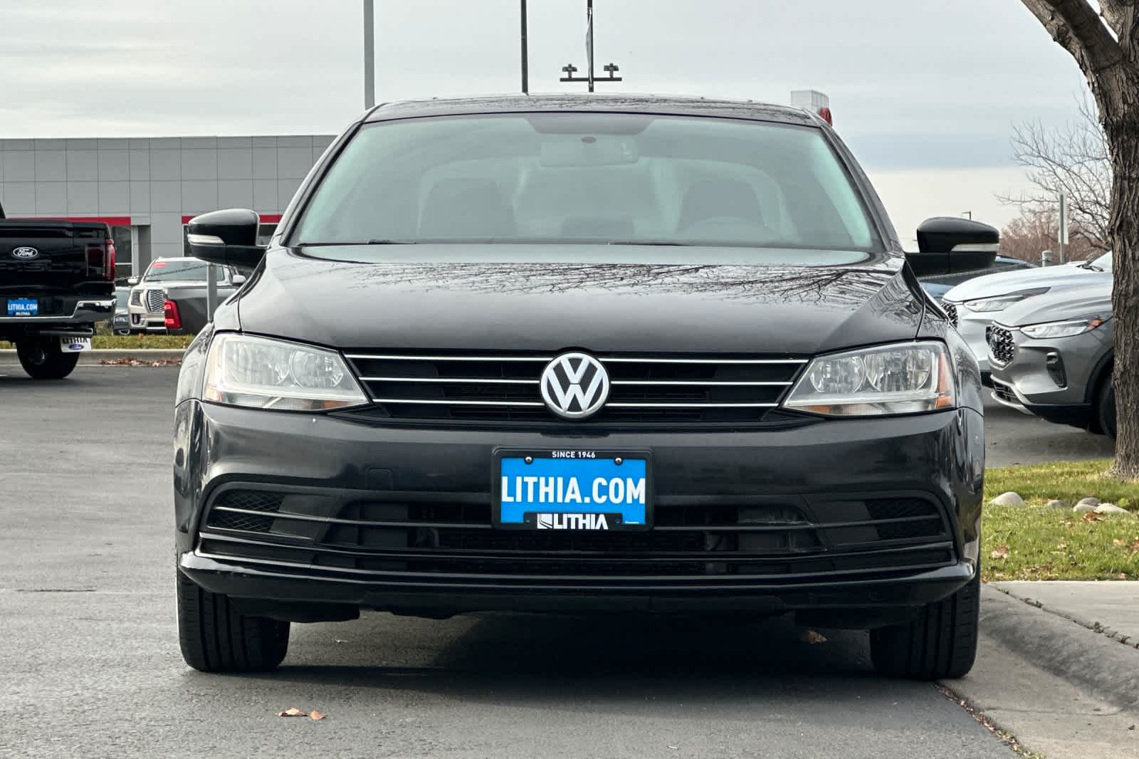 Thumbnail: 2017 Volkswagen Jetta - 10
