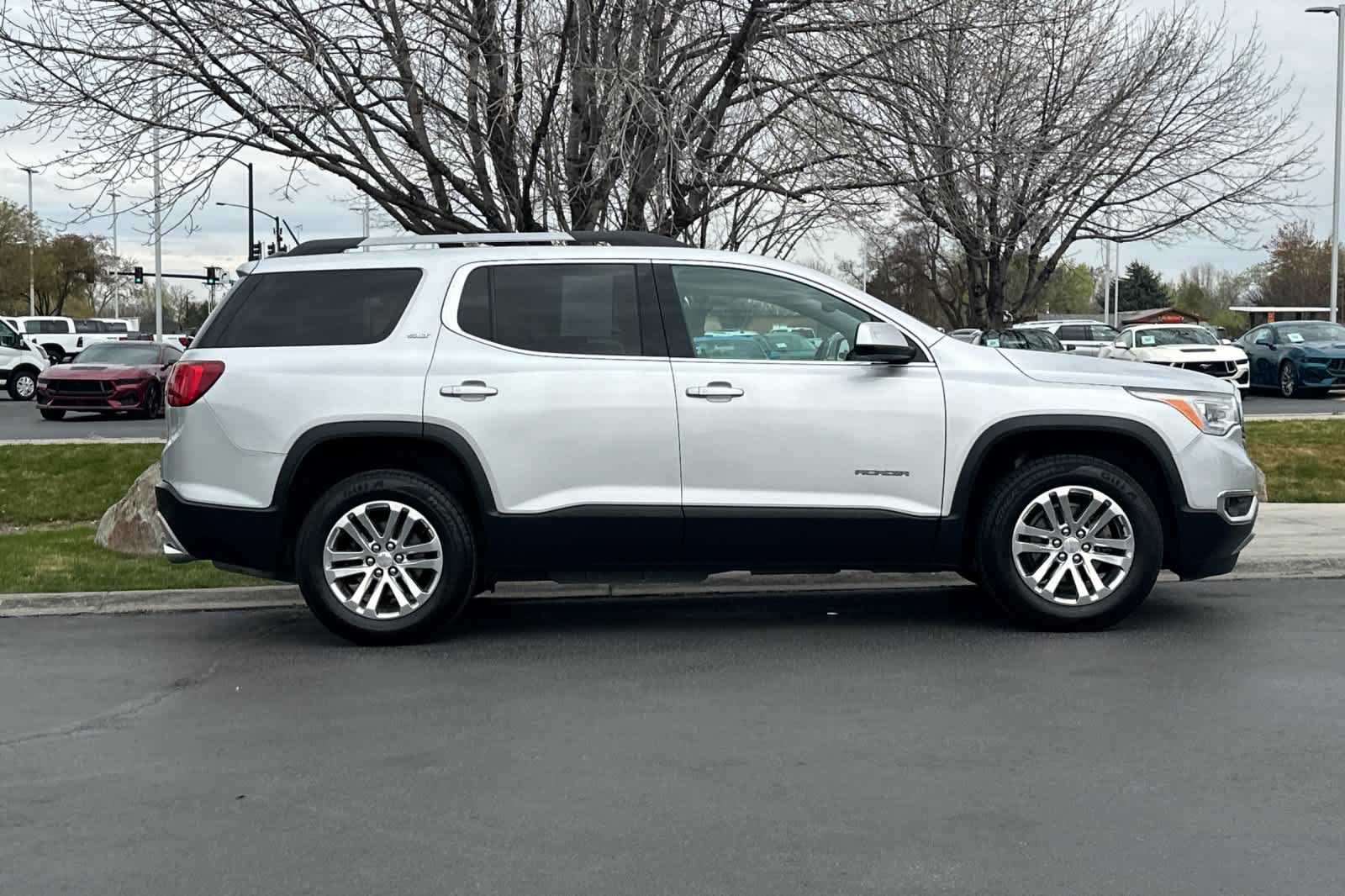 Thumbnail: 2018 GMC Acadia - 8