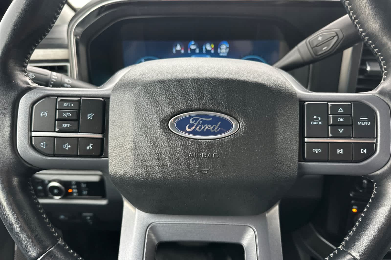 Thumbnail: 2023 Ford F-250 - 23