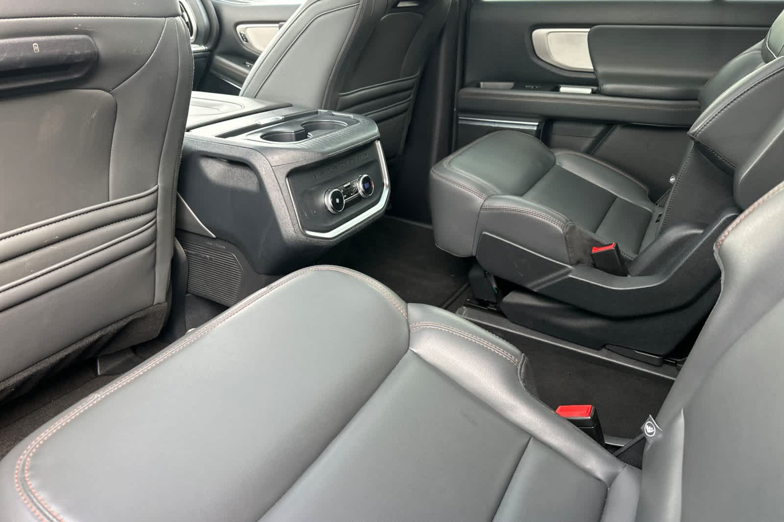 Thumbnail: 2025 Ford Expedition - 4